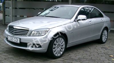 Автостекла Mercedes-Benz C W204 c установкой в Москве